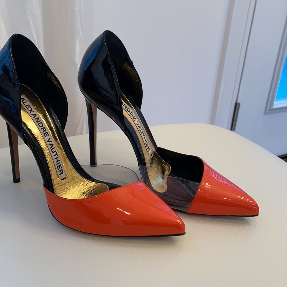 Shoes - Picture 7 of 8